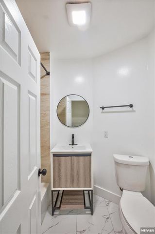22 Edwin Place, Newark, NJ 07112