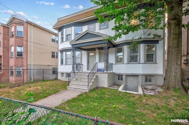 22 Edwin Place, Newark, NJ 07112