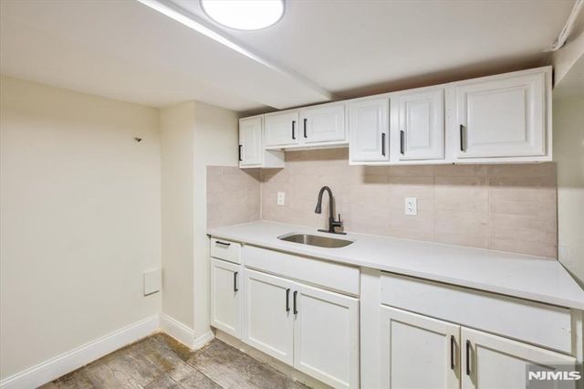 22 Edwin Place, Newark, NJ 07112