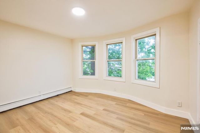 22 Edwin Place, Newark, NJ 07112