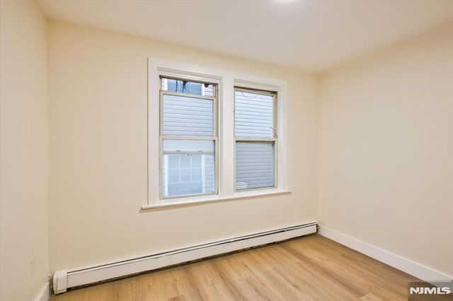 22 Edwin Place, Newark, NJ 07112