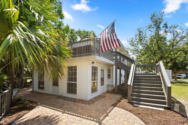 7247 TREASURE ISLAND ROAD, Leesburg, FL 34788