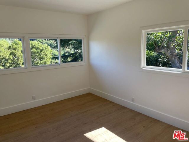 15434 Mulholland Drive, Los Angeles, CA 90077