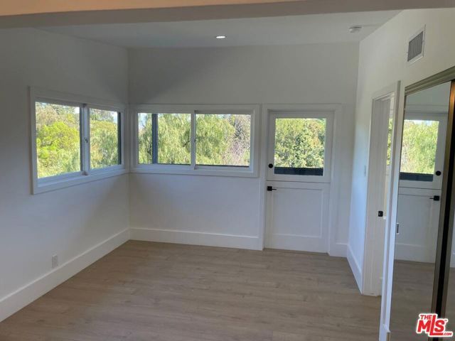 15434 Mulholland Drive, Los Angeles, CA 90077