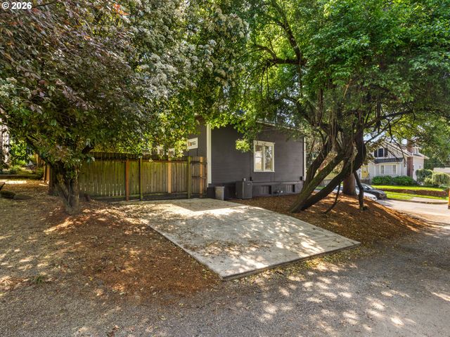 2822 Se 29TH Ave, Portland, OR 97202