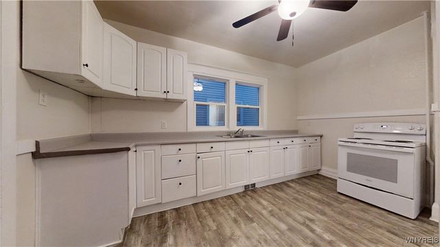 2459 La Salle Avenue, Niagara Falls, NY 14301