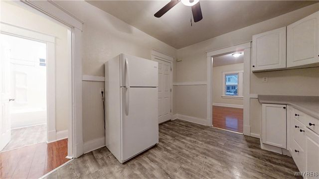 2459 La Salle Avenue, Niagara Falls, NY 14301