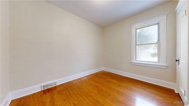 2459 La Salle Avenue, Niagara Falls, NY 14301