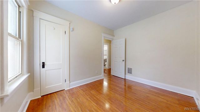 2459 La Salle Avenue, Niagara Falls, NY 14301