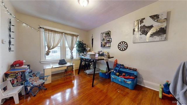 2459 La Salle Avenue, Niagara Falls, NY 14301