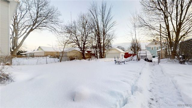 2459 La Salle Avenue, Niagara Falls, NY 14301