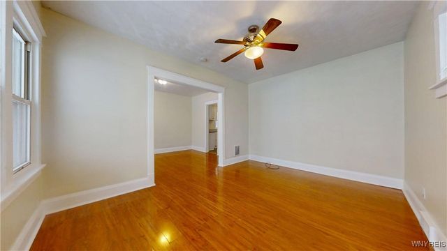 2459 La Salle Avenue, Niagara Falls, NY 14301