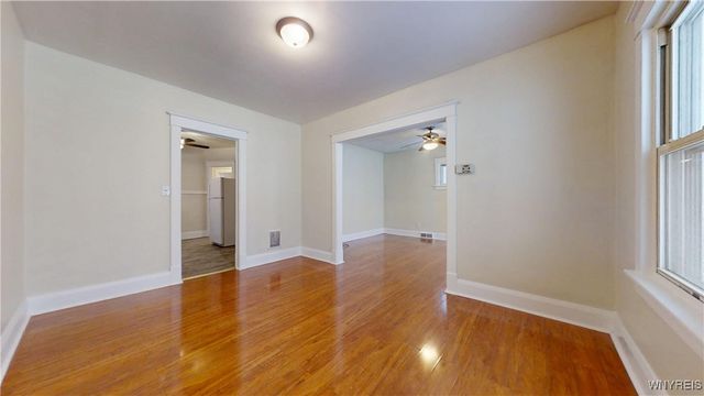 2459 La Salle Avenue, Niagara Falls, NY 14301