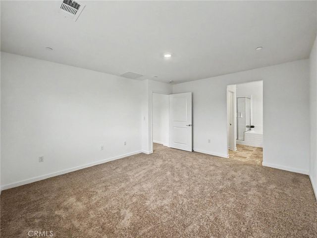 1366 Thunderbolt Lane, Rialto, CA 92376