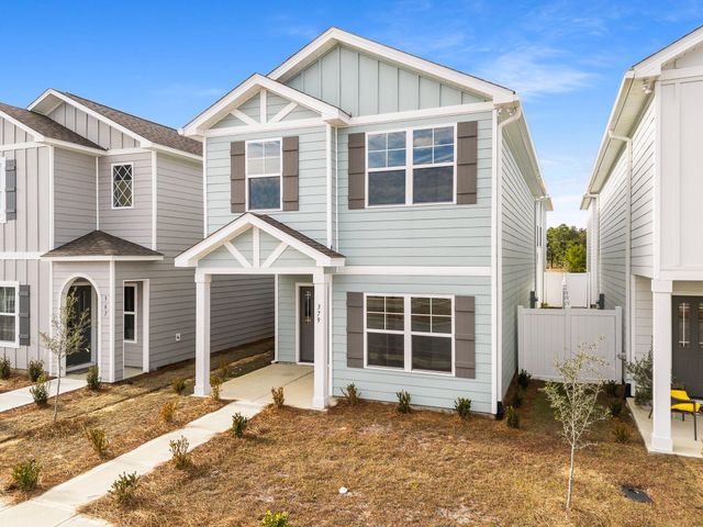 379 Arrowwood Boulevard, Freeport, FL 32439