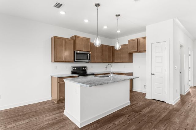 379 Arrowwood Boulevard, Freeport, FL 32439