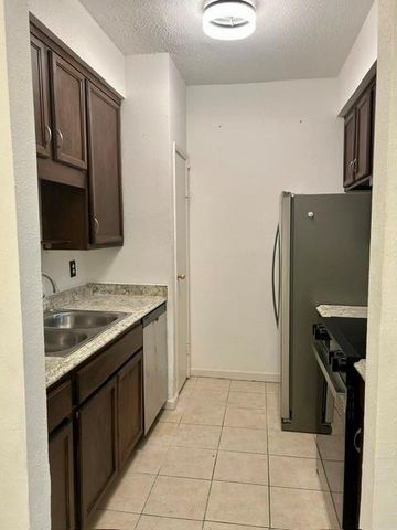 10049 Westpark Drive 175, Houston, TX 77042