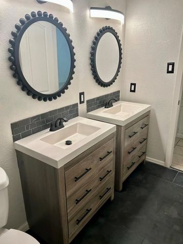 10049 Westpark Drive 175, Houston, TX 77042