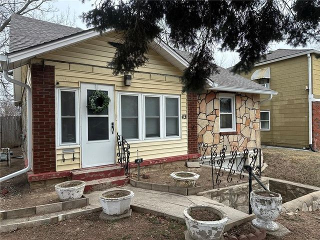43 S 19th Street, Kansas City, KS 66102