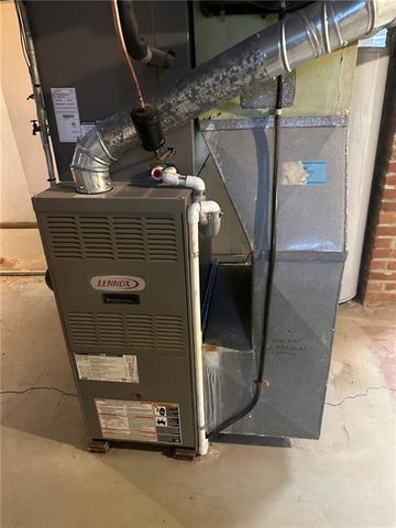 43 S 19th Street, Kansas City, KS 66102