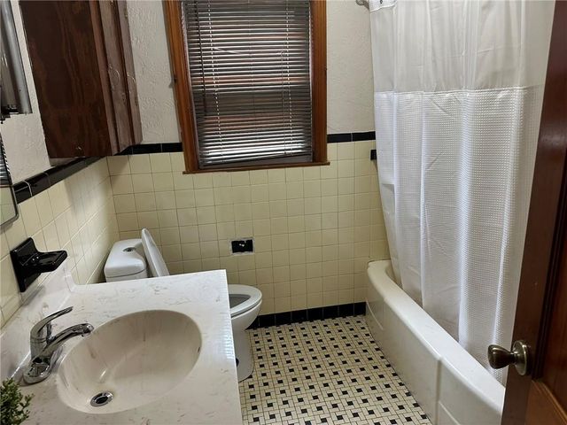 43 S 19th Street, Kansas City, KS 66102