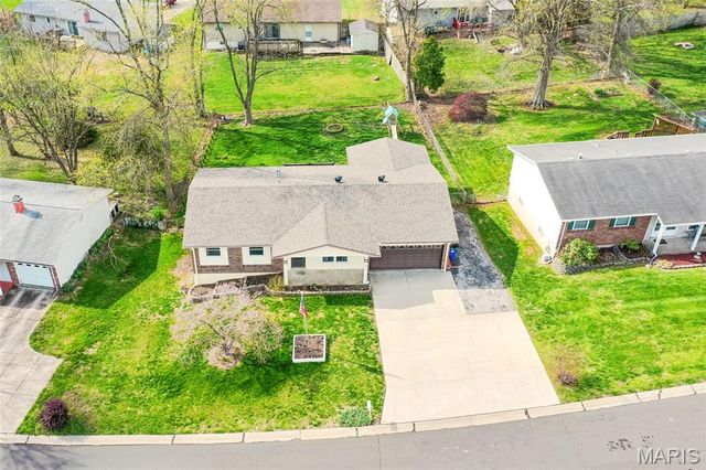 3518 Canterbury Drive, St Charles, MO 63303