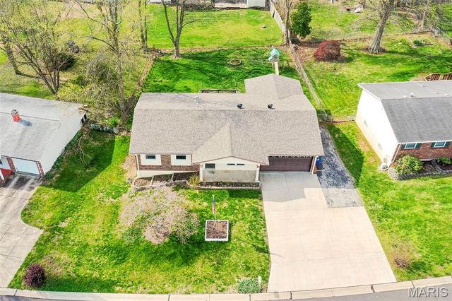 3518 Canterbury Drive, St Charles, MO 63303