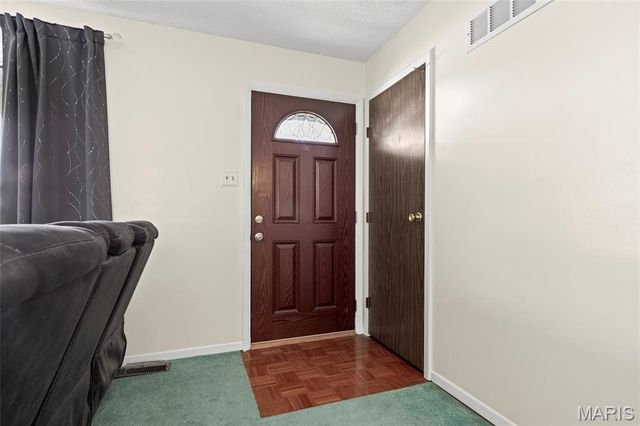 3518 Canterbury Drive, St Charles, MO 63303