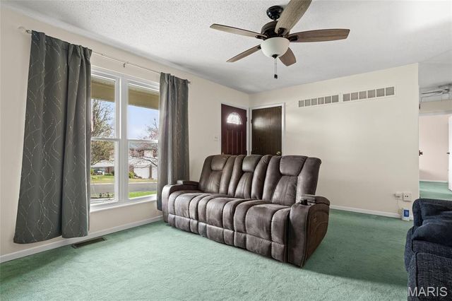 3518 Canterbury Drive, St Charles, MO 63303