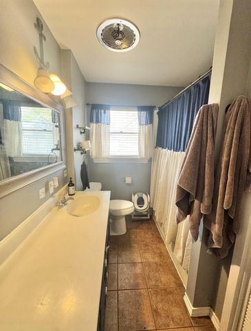 612 Cardinal ST, Elgin, TX 78621