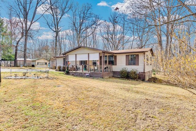 329 Rugby Rd, Crossville, TN 38558