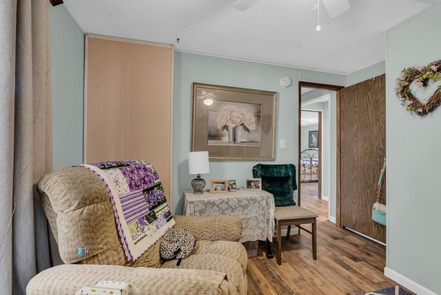 329 Rugby Rd, Crossville, TN 38558