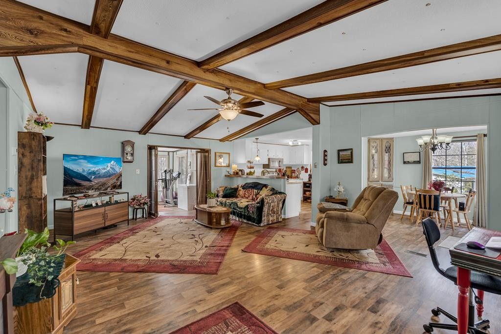 329 Rugby Rd, Crossville, TN 38558