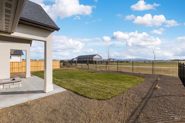 5876 S Pinpoint Way, Meridian, ID 83642