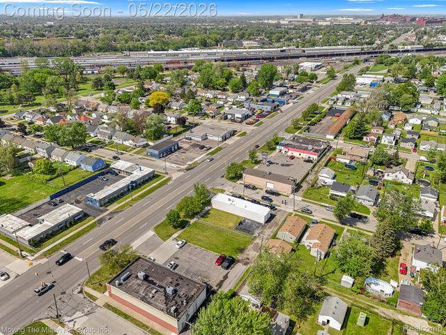 18906 Dix Road, Melvindale, MI 48122