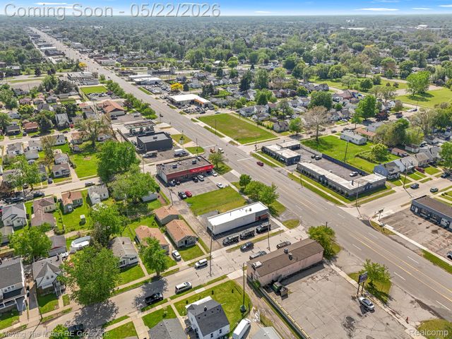 18906 Dix Road, Melvindale, MI 48122
