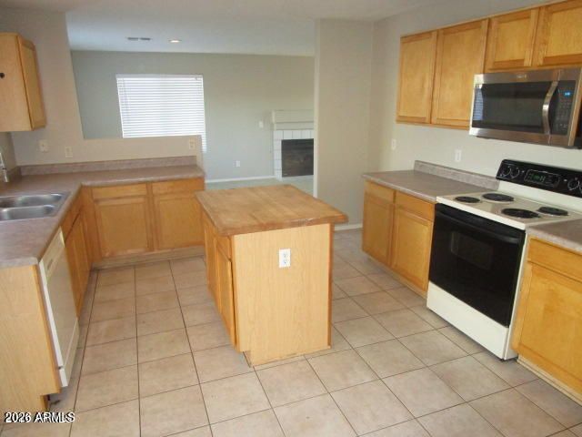 16044 W ADAMS Street, Goodyear, AZ 85338