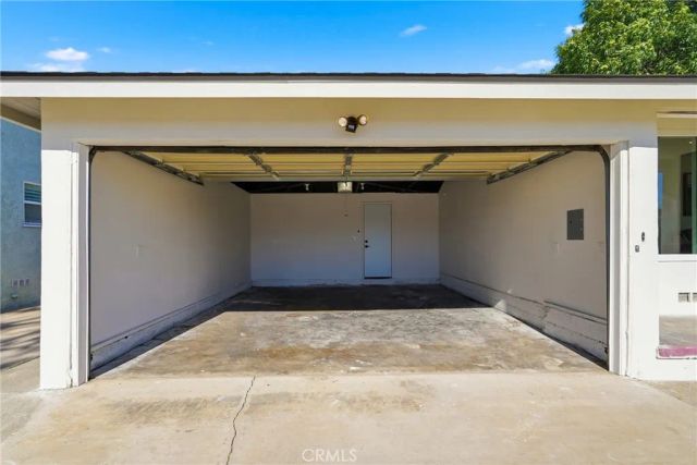 2018 N Parmelee, Compton, CA 90222