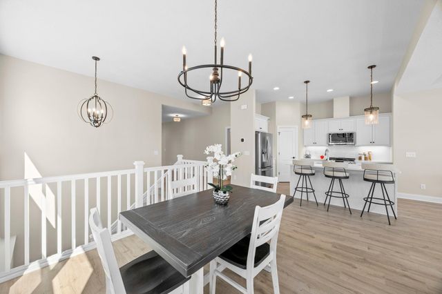 7082 Weston Lane N, Maple Grove, MN 55311
