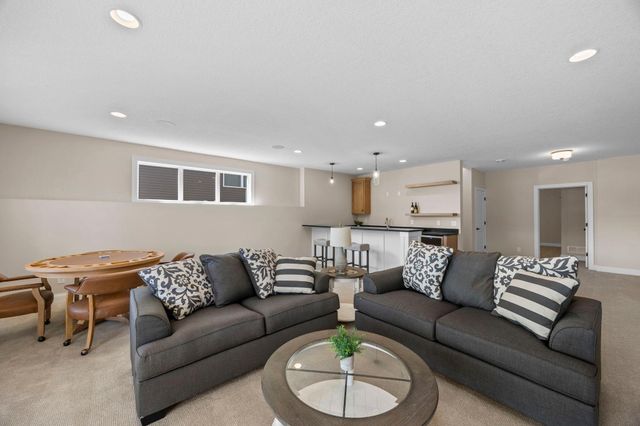 7082 Weston Lane N, Maple Grove, MN 55311