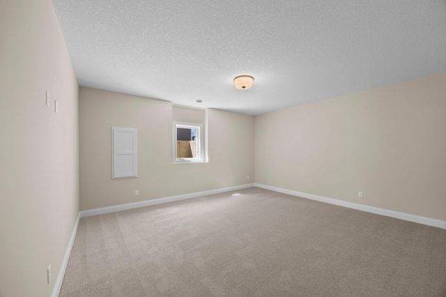 7082 Weston Lane N, Maple Grove, MN 55311