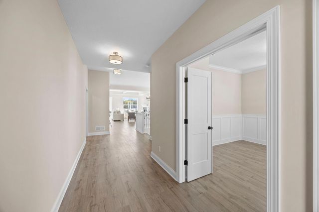 7082 Weston Lane N, Maple Grove, MN 55311