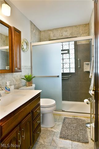 190 Kenmore Avenue SE, Warren, OH 44483