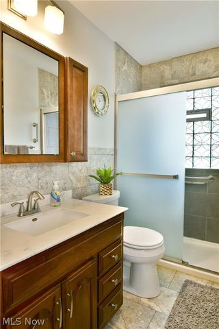 190 Kenmore Avenue SE, Warren, OH 44483