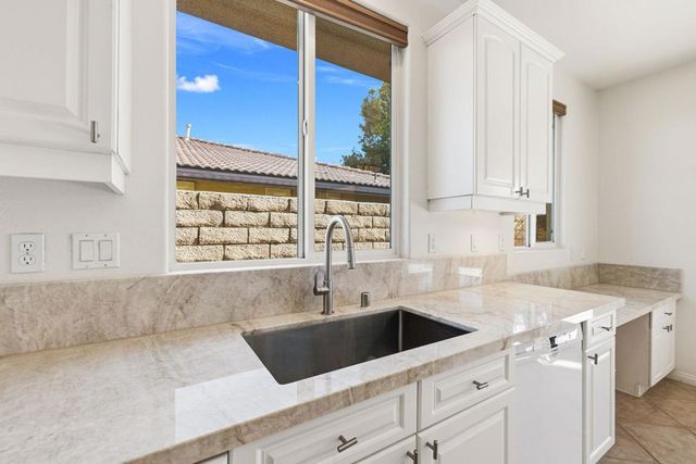 196 Via San Lucia, Rancho Mirage, CA 92270