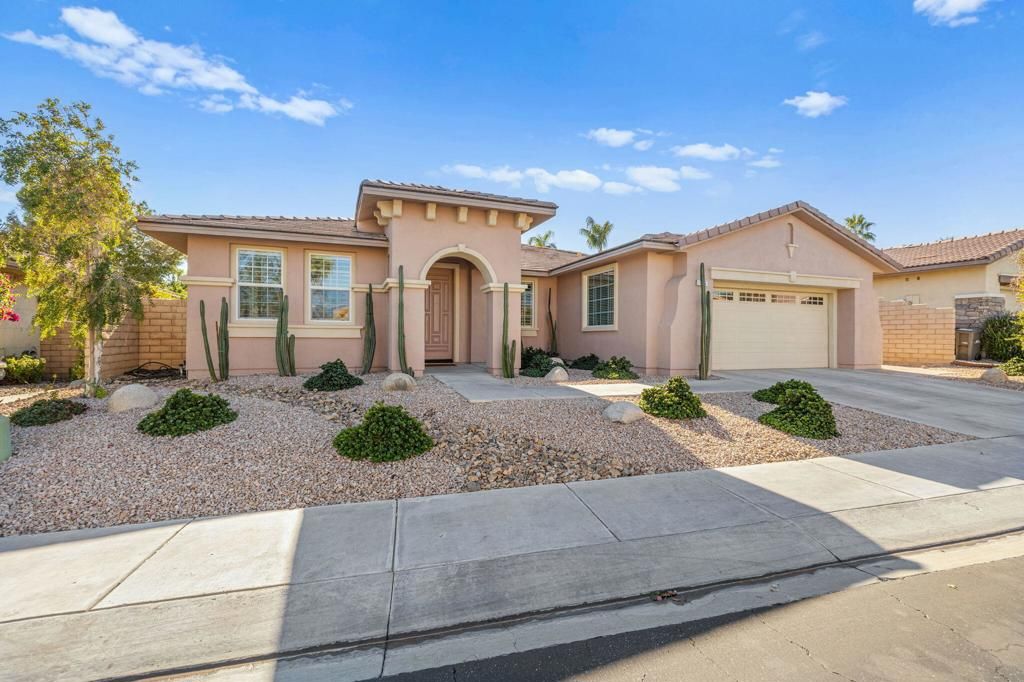 196 Via San Lucia, Rancho Mirage, CA 92270