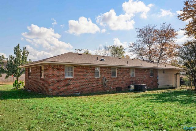 18891 Bill Black Road, Athens, AL 35614