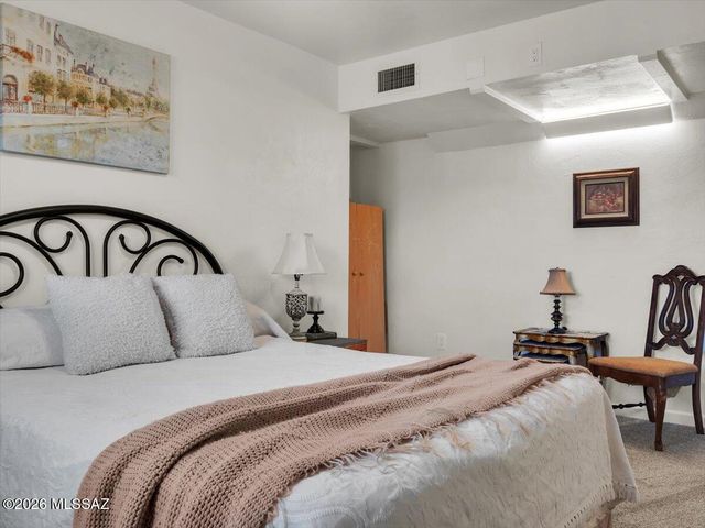 500 S Foundation Five Road, Benson, AZ 85602