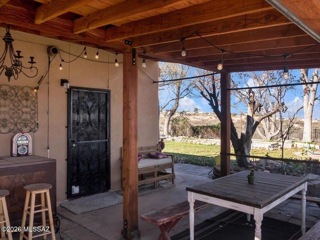 500 S Foundation Five Road, Benson, AZ 85602