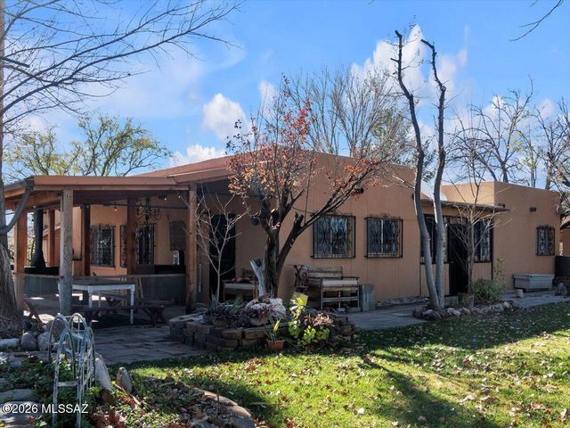 500 S Foundation Five Road, Benson, AZ 85602